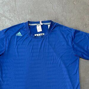 adidas t-shirt
